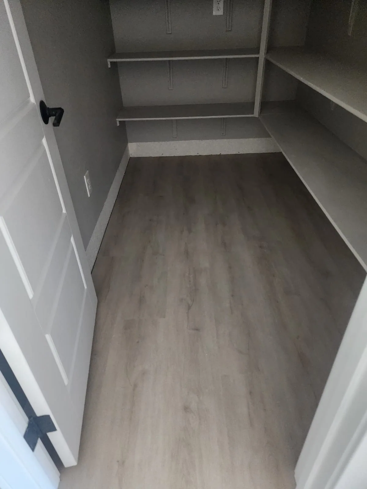 Malen project flooring photo 11